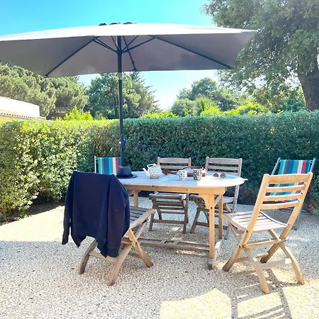 Dom wakacyjny Le Moulin D'angibaud *