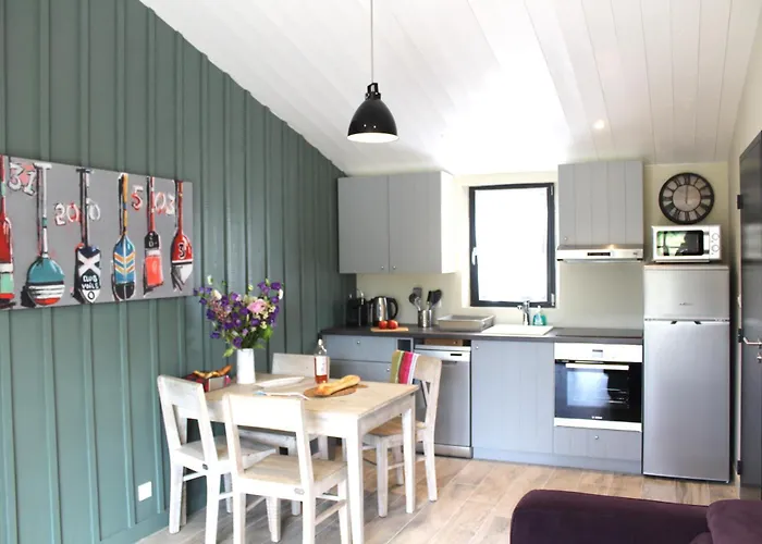 Le Moulin D'angibaud * La Flotte